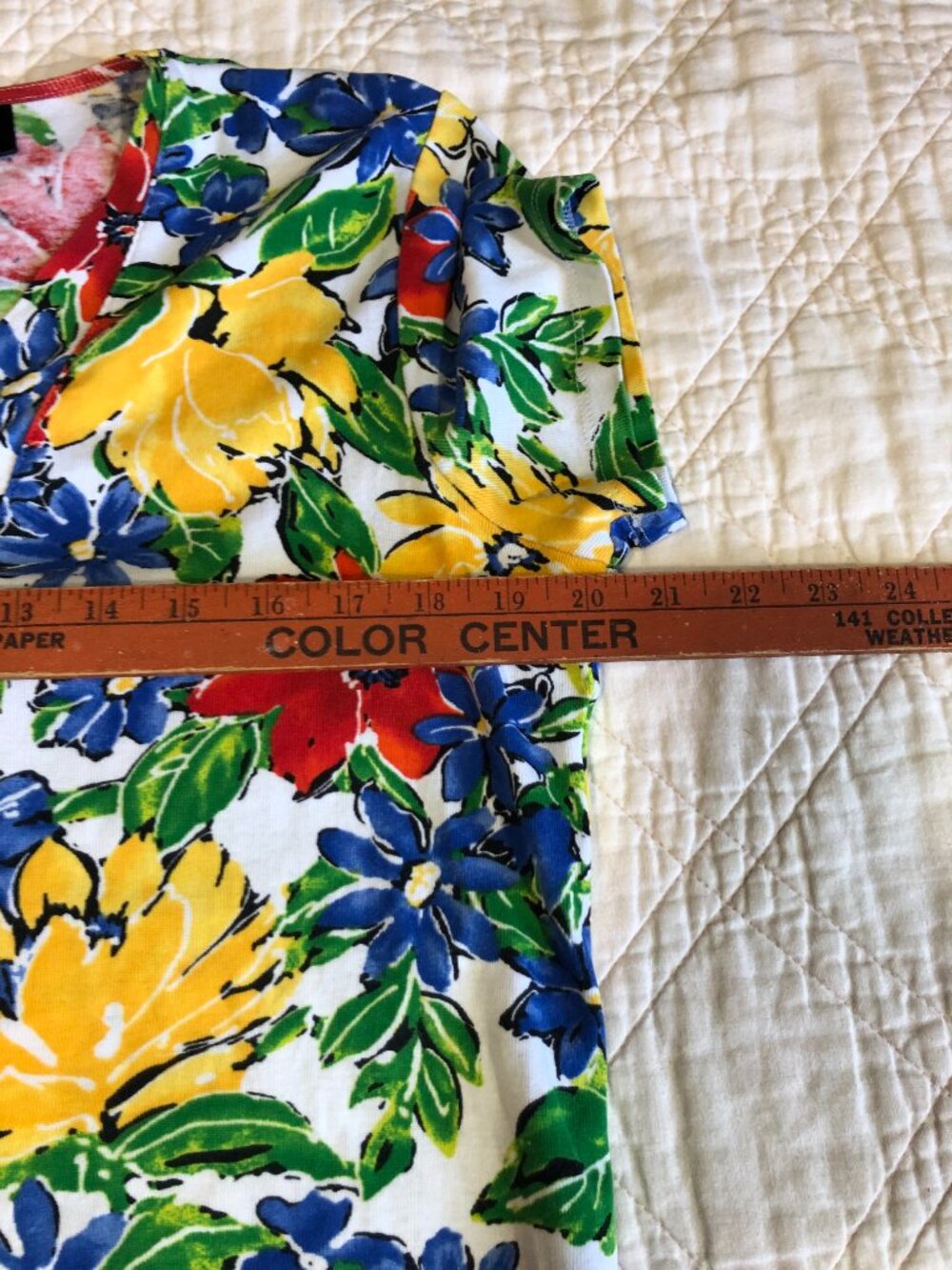 Rafaella Studio Floral Tunic, Size Large - Picture 4 of 9